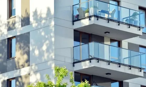 90% người mua nhà bỏ quên chi tiết này: Hướng ban công ảnh hưởng 'tài vận' và sức khỏe cả gia đình, chọn sai hối hận không kịp