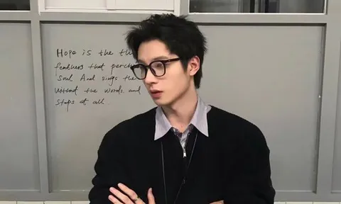 Nhà tuyển dụng: "Thứ gì chỉ có thể tăng, không thể giảm?", câu trả lời 2 chữ giúp chàng trai "chặt đẹp" đối thủ