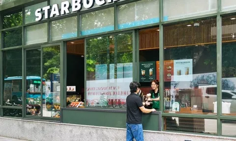 Starbucks Việt Nam phát đi thông báo khẩn
