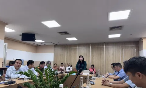 Một số người mua xăng tích trữ tại nhà, quản lý thị trường TPHCM cảnh báo nóng