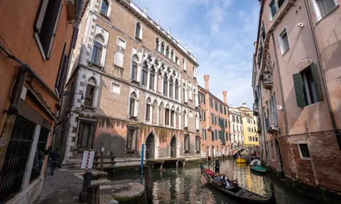 Việt Nam lần đầu tiên làm điều này tại cung điện lịch sử từ thế kỷ 15 của Italy