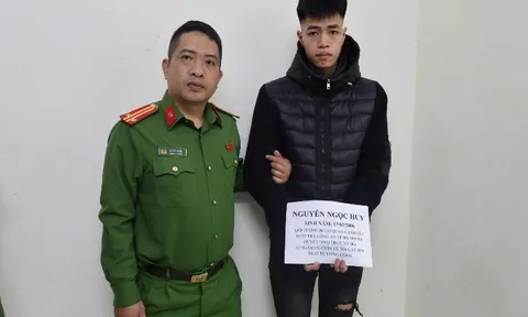 Đối tượng Nguyễn Ngọc Huy SN 2006 ra đầu thú