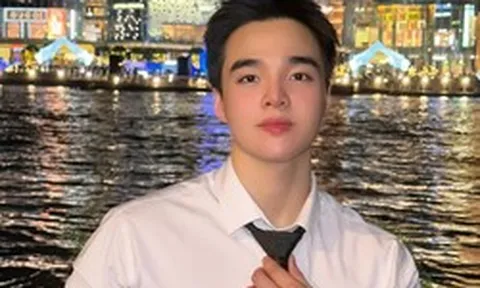 Clip Tun Phạm "chốt" căn chung cư hơn 50 tỷ, view đẹp nhất Hà Nội khiến cõi mạng ồn ào