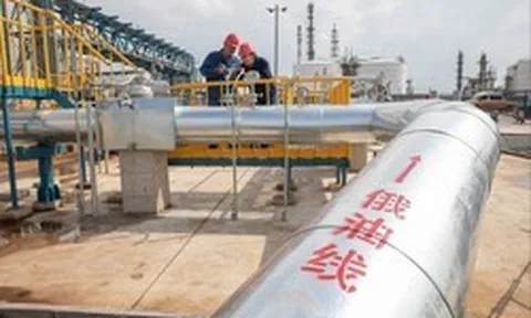 Phát minh của Trung Quốc làm rung chuyển ngành năng lượng thế giới: tạo ra xăng dầu chỉ từ không khí và nước, năng suất cao nhưng chi phí thấp