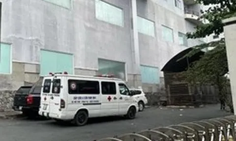 Điều tra nguyên nhân người đàn ông rơi từ tầng 17 chung cư ở TPHCM