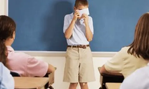 Vì sao nhiều học sinh giỏi lại sợ phát biểu trong lớp?