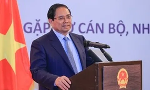 Thủ tướng gặp gỡ cộng đồng người Việt Nam tại Liên bang Nga