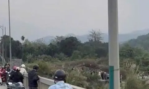 Phát hiện thi thể người đàn ông dưới chân cầu