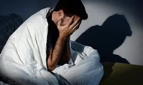 Ban đêm thấy 3 dấu hiệu này, cẩn thận tế bào ung thư đang “trú ngụ” trong cơ thể