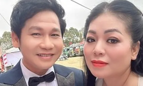 Nam nghệ sĩ đình đám là của cải và chỗ dựa của "nữ hoàng nhạc đỏ"