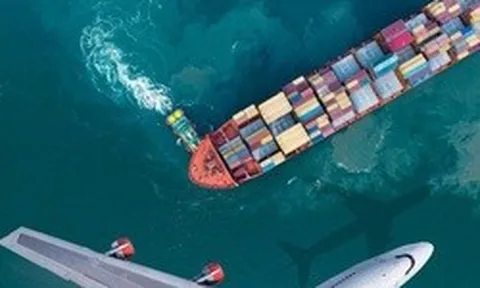 Đề xuất miễn lệ phí hàng không, hàng hải đến hết năm