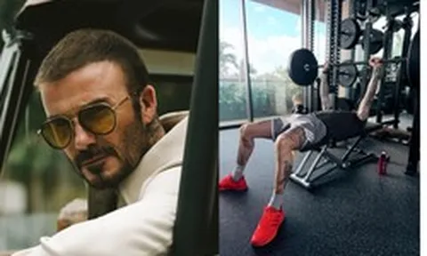 David Beckham cởi trần khoe body 6 múi "khét lẹt" tuổi 50, nhan sắc chấp cả thời gian