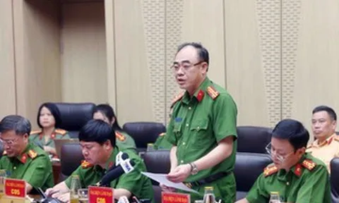 Bộ Công an nghiên cứu sản xuất pháo hoa đa dạng về màu sắc, giá cả hợp lý