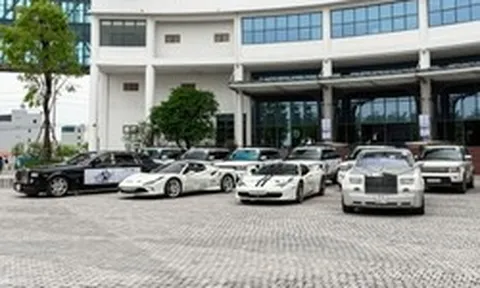 Đây là lý do ông Đặng Lê Nguyên Vũ chọn Rolls-Royce, Ferrari và Land Rover xuyên Việt lần này dù sở hữu rất nhiều xe từ thương hiệu đẳng cấp khác