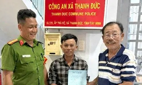 Hành động đẹp của nam thanh niên nhặt được ví có tiền, USD và vàng