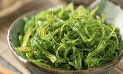 Không phải cứ gắn mác healthy là an toàn: Cẩn trọng với những món ăn có thể gây hại tuyến giáp