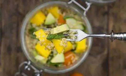 Nghiên cứu từ Đại học hàng đầu của Mỹ: 2 trái cây quen thuộc ở Việt Nam ăn mỗi ngày giúp hạ huyết áp, cholesterol và bảo vệ thận