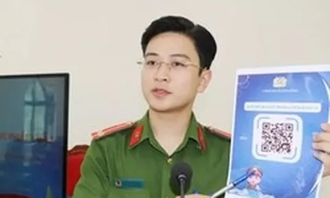 Quét QR gặp ‘Trung úy AI’ giúp làm thủ tục nhanh hơn
