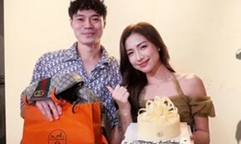 Hòa Minzy: “Tôi trả nốt số nợ cuối cùng cho bạn”