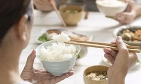 Học người Nhật: Ăn nhiều cơm trắng nhưng không lo tiểu đường - 4 nguyên tắc vàng quý giá!