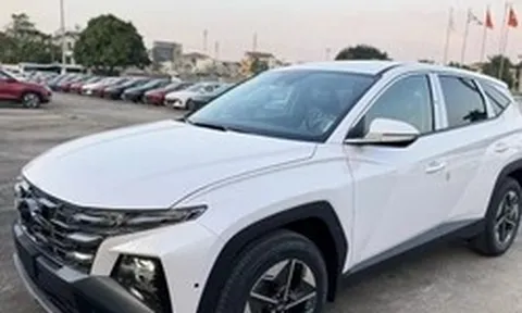 Hyundai Tucson Hybrid rục rịch 'đổ bộ' thị trường Việt