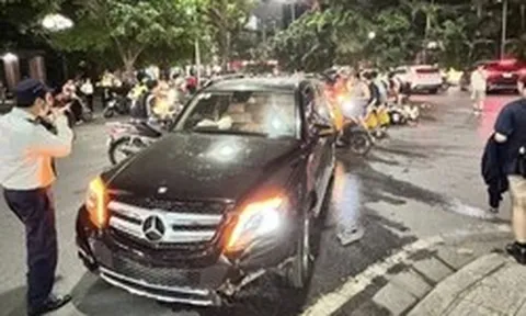Vụ Mercedes đâm liên hoàn trong KĐT tại Hà Nội khiến nhiều người bị thương: Tài xế có nồng độ cồn