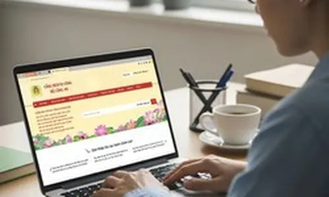 Chi tiết 12 thủ tục hành chính ở Hà Nội chỉ làm online từ 1.4: Đến nộp trực tiếp cũng bị “từ chối”!