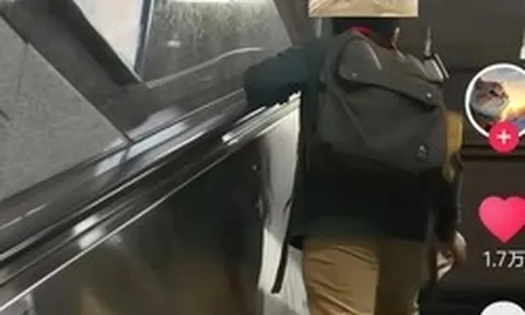 Hành động của 1 đứa trẻ ở ga tàu điện ngầm khiến nhiều người phải hốt hoảng bình luận: Cha mẹ bảo ban lại ngay kẻo muộn!