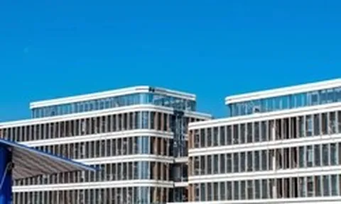 Chính phủ yêu cầu hạn chế tối đa việc xây dựng trụ sở, trung tâm hành chính mới