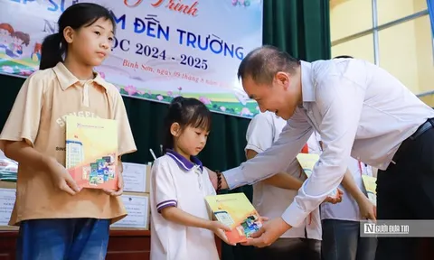 Lặng thầm gieo mầm hy vọng