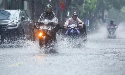 Dự báo thời tiết 23/4: Không khí lạnh tràn về, miền Bắc mưa dông diện rộng, nguy cơ lũ quét, sạt lở đất