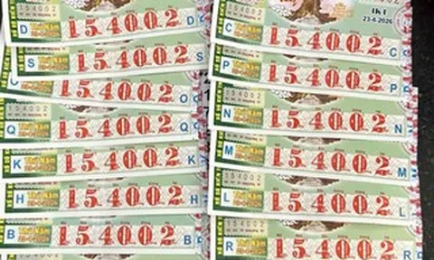 Sáng 25-4, lộ diện nơi trúng giải độc đắc 14 vé xổ số miền Nam