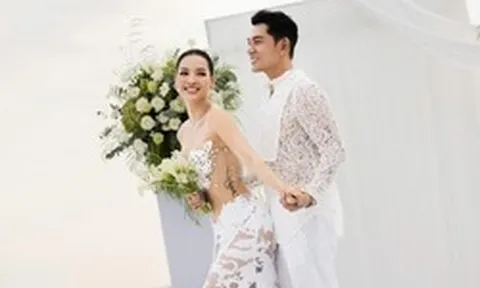 Cặp đôi diễn viên - ca sĩ Việt tổ chức lễ cưới ở biển, cô dâu diện hở đến mức chưa ai dám thử!