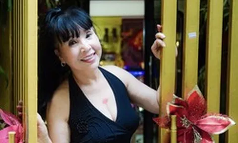 "Em bé Hà Nội" – NSND Lan Hương và cuộc sống bên trong nhà phố 50m2