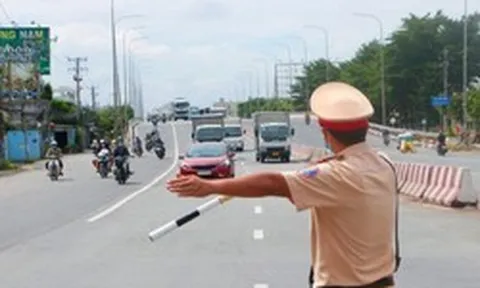 Công an Hà Nội: Thông báo tới tất cả người dân tham gia giao thông ngày 28/4