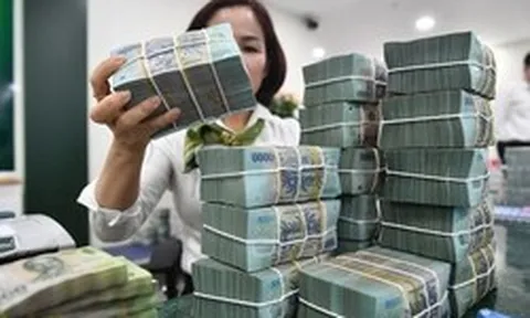 Bộ Chính trị thống nhất tăng lương cơ sở lên 2,53 triệu đồng từ 1/7