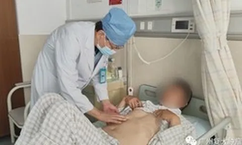 Người đàn ông 36 tuổi qua đời vì nghiện 1 loại nước: Phá gan, hại thận nhưng nhiều nam giới vẫn mê