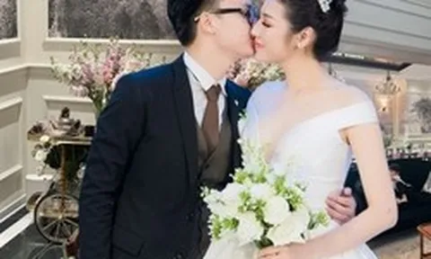 Mỹ nhân 25 tuổi "theo chồng bỏ cuộc chơi": Giờ ở biệt thự 250 tỷ, mỗi ngày trôi qua đều như "bà hoàng"