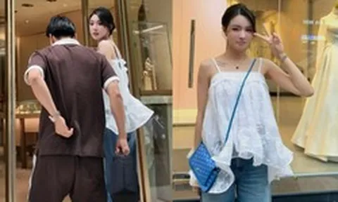 Tuyển thủ Văn Thanh đưa "chị đẹp" xuất thân "trâm anh thế phiệt" đi thử váy cưới, lộ luôn hoa cưới cực lãng mạn