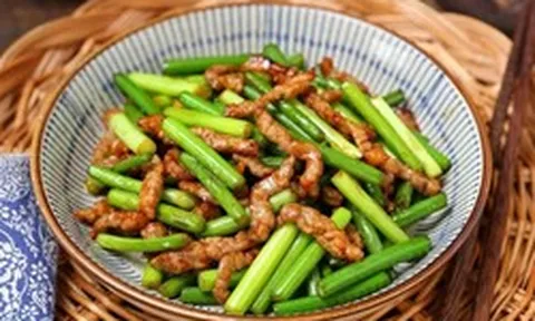 6 loại rau "kháng sinh tự nhiên": Trời nóng nên ăn thường xuyên để tăng đề kháng và bảo vệ đường ruột