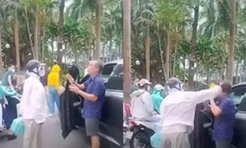 Chửi bới, đánh tài xế ô tô giữa phố Hà Nội: Người phụ nữ khai gì khi làm việc với công an?