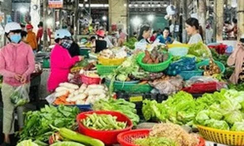 Lưu ý khi mua rau nấu ăn trong mùa hè: 6 loại rau này nên mua và ăn một cách tiết chế