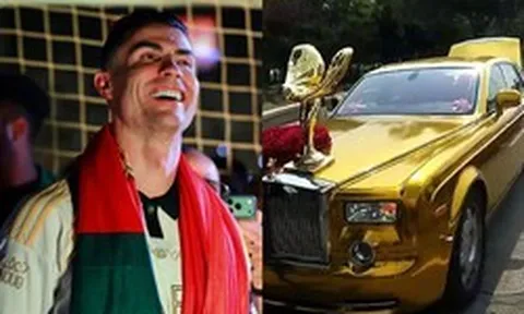 Thực hư chuyện Ronaldo tặng loạt siêu xe Rolls-Royce Phantom mạ vàng cho cả đội Al Nassr sau chức vô địch