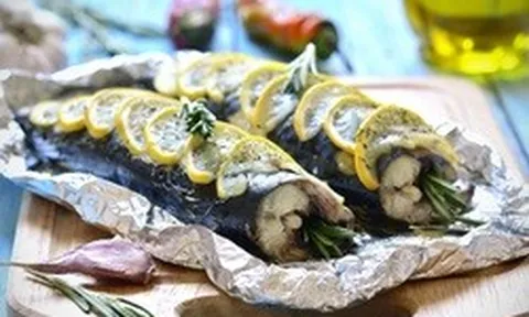 Tưởng cá hồi là “vua” omega-3, hóa ra vẫn thua loại cá bình dân được bán đầy chợ Việt