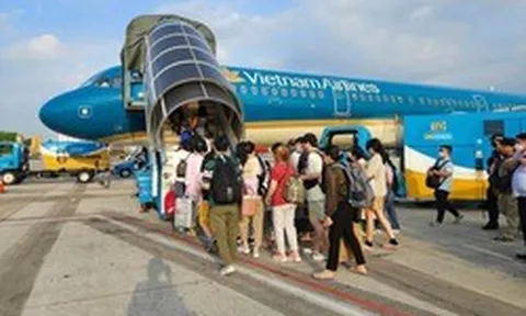 Tin vui cho người đi máy bay: Từ ngày 1/7, nhiều dịch vụ hàng không giảm giá mạnh
