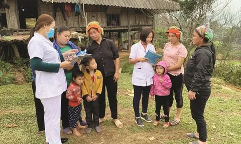 Mức hỗ trợ với nhân viên y tế thôn, tổ dân phố được điều chỉnh từ 15/7, không phải ai cũng biết