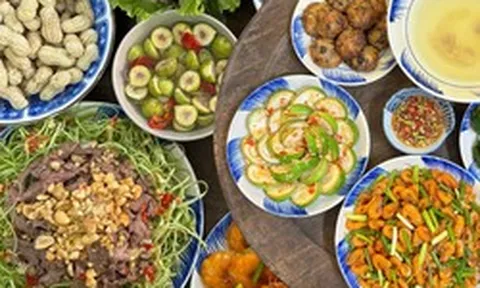 15 mâm cơm mùa hè của mẹ đảm Hà Nội: Vừa thanh mát, vừa "đưa cơm", nhìn là muốn vào bếp nấu ngay