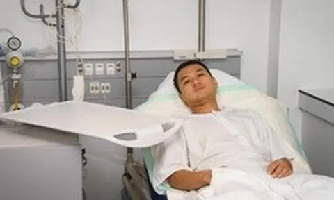 Người đàn ông tử vong vì gan nhiễm mỡ, bác sĩ cảnh báo: "Ngày nào cũng ăn 3 món này, gan khỏe đến đâu cũng không chịu nổi"