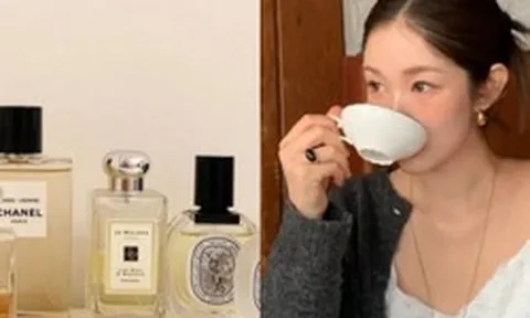 Bí quyết dùng nước hoa mùa hè: Thơm lâu nhưng không nồng gắt, tạo cảm giác như hương cơ thể tự nhiên