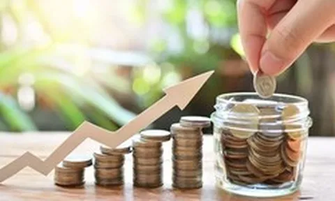 Thu nhập tăng gấp 4 nhưng chi tiêu gần như không đổi: Người đàn ông nghỉ làm trước tuổi 30 nhờ một nguyên tắc đơn giản
